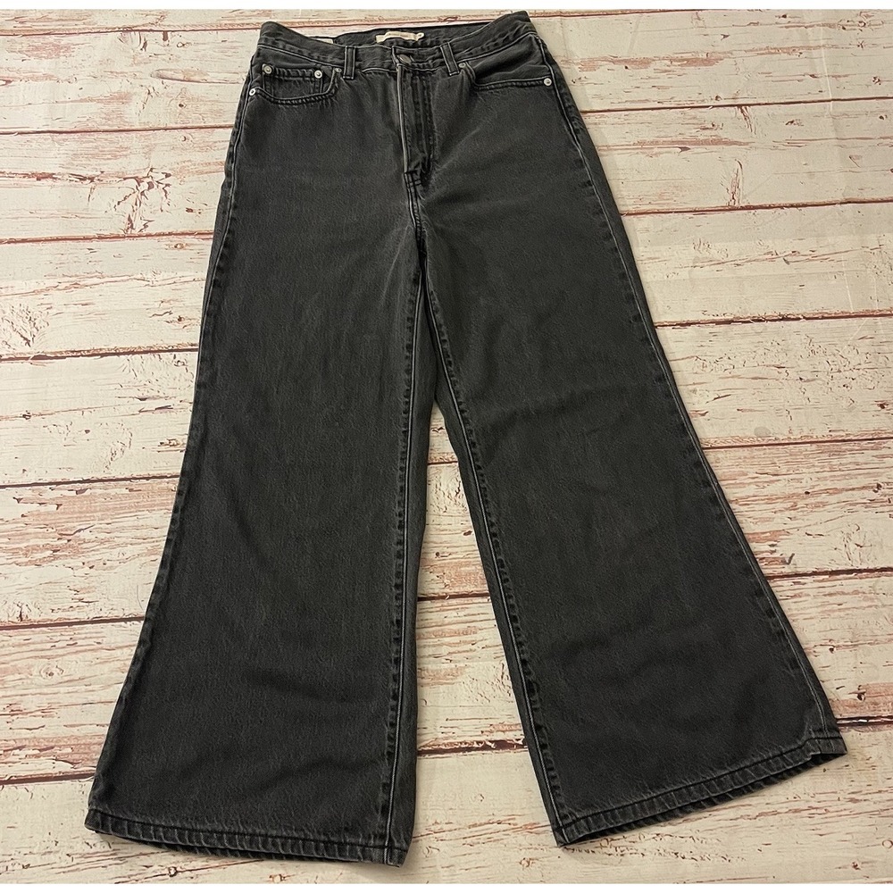 Levis Black Premium High Rise Loose Flare Denim Jeans Women's Size 28 Inseam 27"